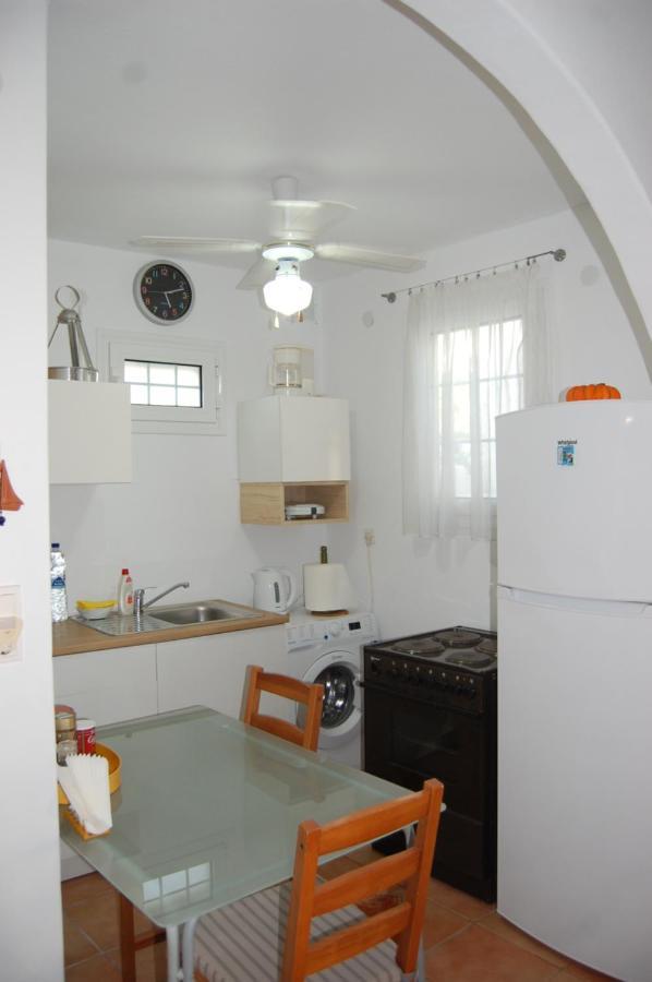Cosy Studio In Allopronoia Sikinos Alopronia Exteriör bild